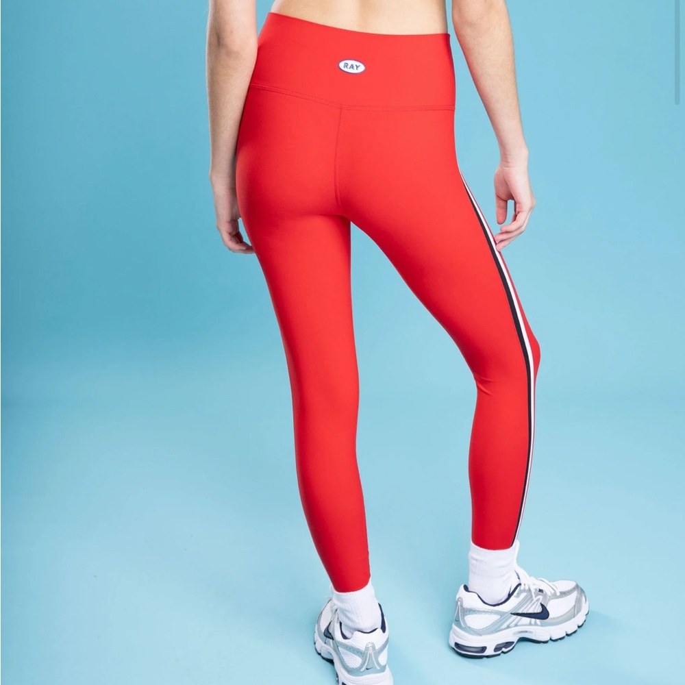 RAY THE BRAND Red High-Waisted Leggings with Side Stripe 
COLOR: SNAPPER